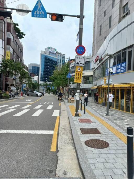 Family Home Seoul Exterior photo